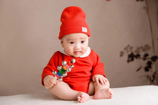 贺州三个月的宝宝发育标准